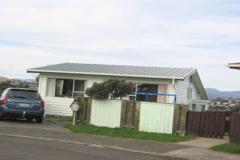 Photo of property in 32 Lomita Road, Johnsonville, Wellington, 6037