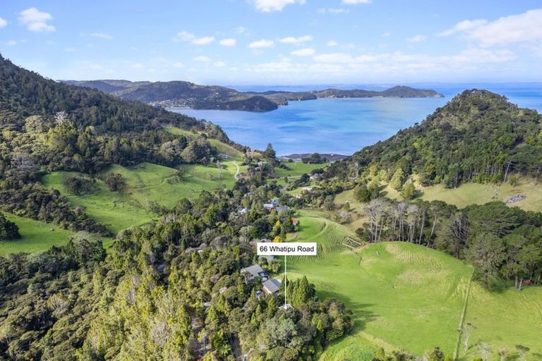 Photo of property in 66 Whatipu Road, Huia, Auckland, 0604