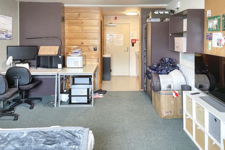 Photo of property in Martin Square Apartments, 404/20 Martin Square, Te Aro, Wellington, 6011