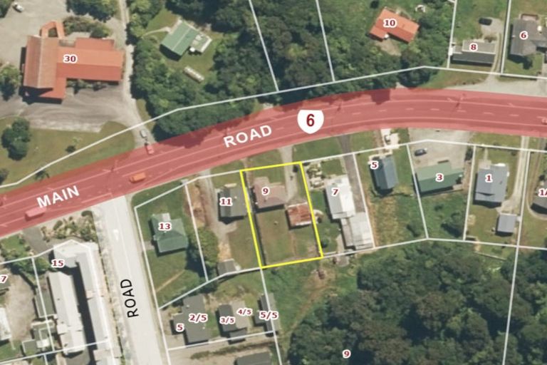 Photo of property in 9 Main Road, Fox Glacier, 7886