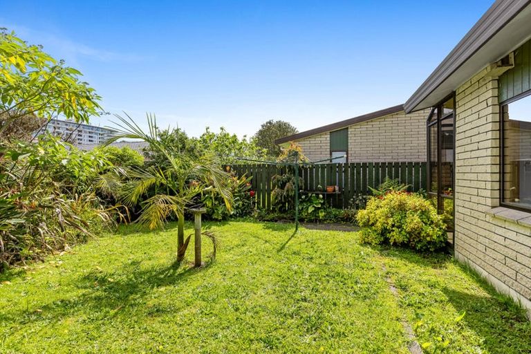 Photo of property in 73b Centreway Road, Orewa, 0931