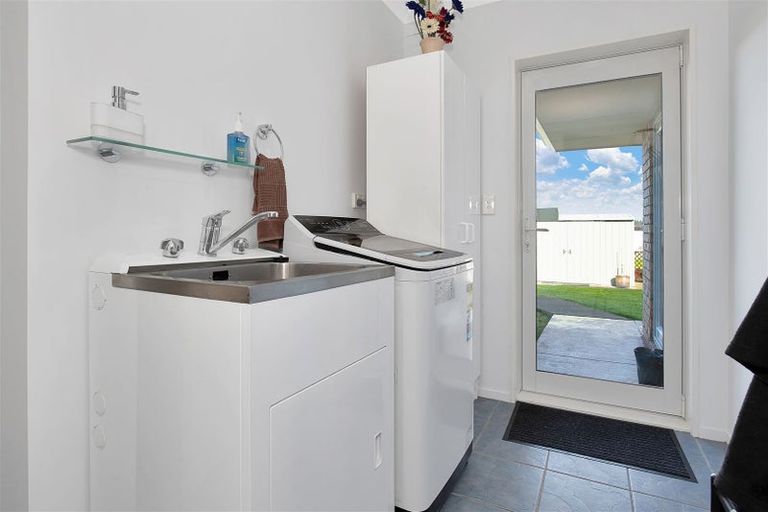 Photo of property in 28 Fergus Road, Loburn, Rangiora, 7472