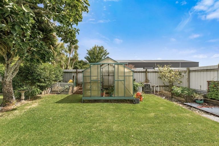 Photo of property in 79 Brougham Street, Westport, 7825