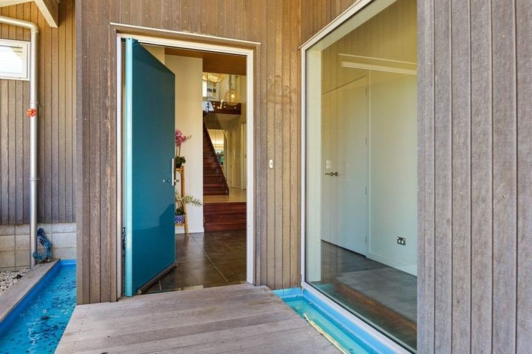 Photo of property in 131 Manly Street, Paraparaumu Beach, Paraparaumu, 5032