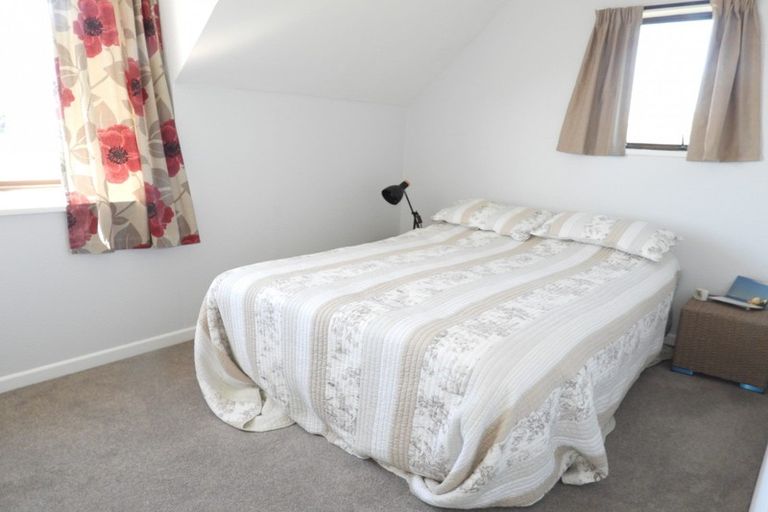 Photo of property in 151 Awamoa Road, Holmes Hill, Oamaru, 9492