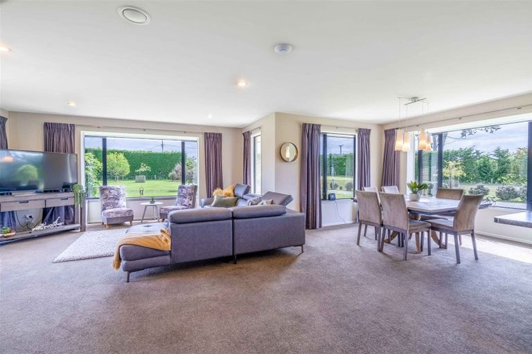 Photo of property in 123 Orion East, Makarewa, Invercargill, 9876