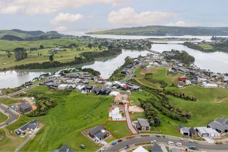 Photo of property in 1 Koromiko Lane, Raglan, 3225