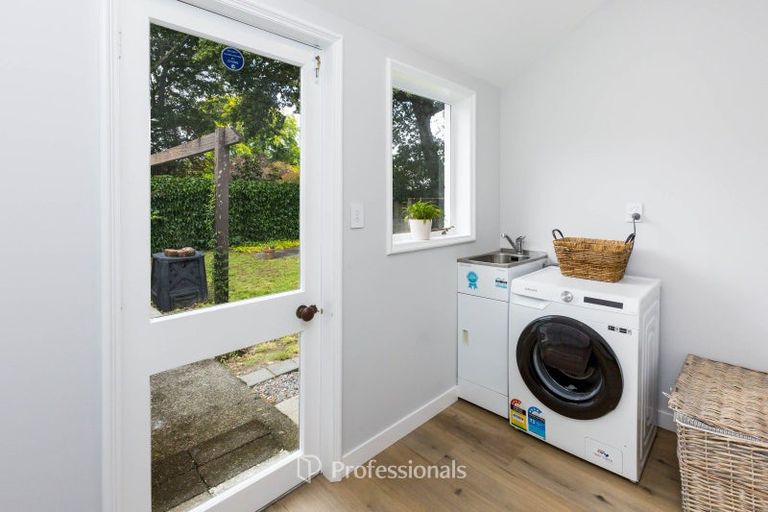 Photo of property in 20 Barton Road, Heretaunga, Upper Hutt, 5018