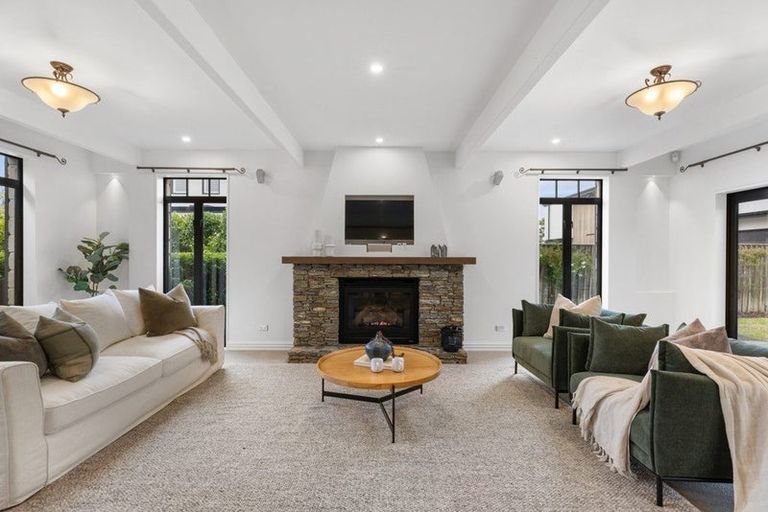 Photo of property in 36 Glen Oaks Drive, Northwood, Christchurch, 8051