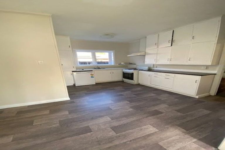 Photo of property in 125 Elizabeth Street, Riccarton, Christchurch, 8041