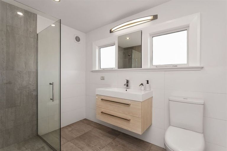 Photo of property in 1/130 Clyde Road, Ilam, Christchurch, 8041