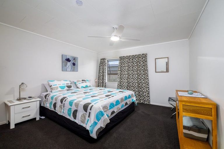 Photo of property in 202 Te Wahapu Road, Russell, 0272