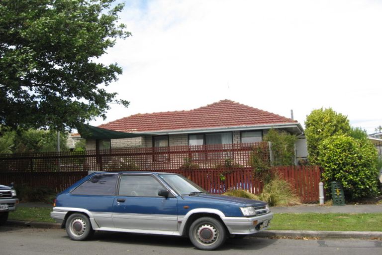 Photo of property in 10 Claymore Street, Woolston, Christchurch, 8062