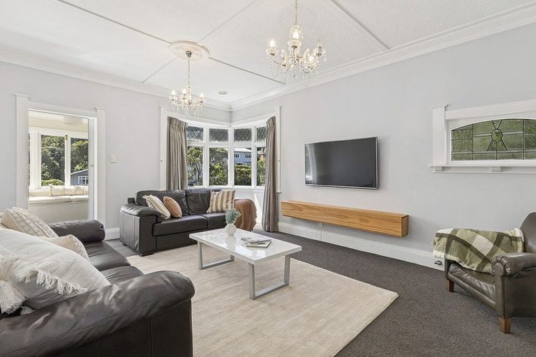 Photo of property in 51 Oban Street, Wadestown, Wellington, 6012