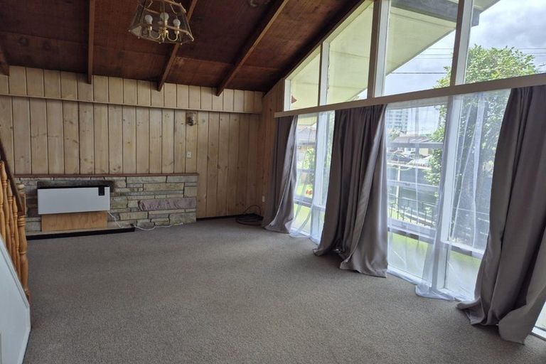 Photo of property in 34a Riverside Road, Orewa, 0931