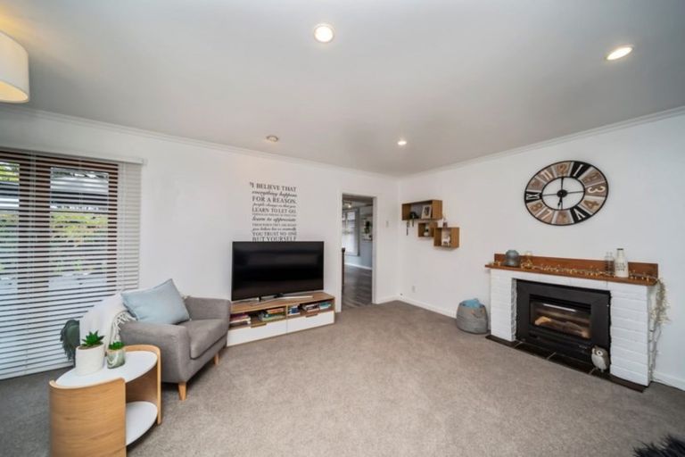 Photo of property in 65 Waimea Street, Westown, New Plymouth, 4310