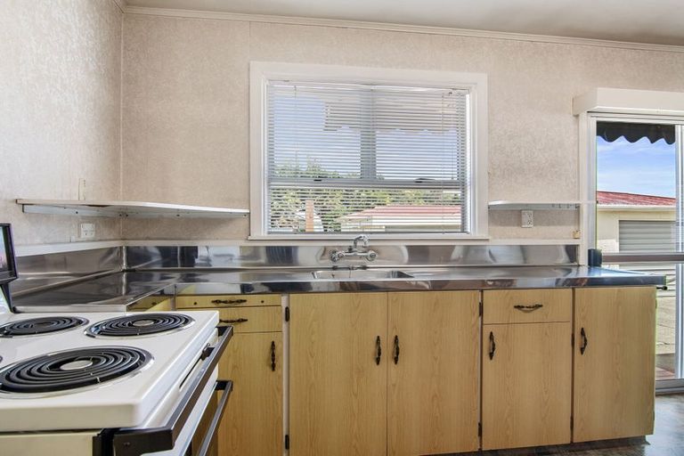 Photo of property in 212 Kawai Street South, Nelson South, Nelson, 7010