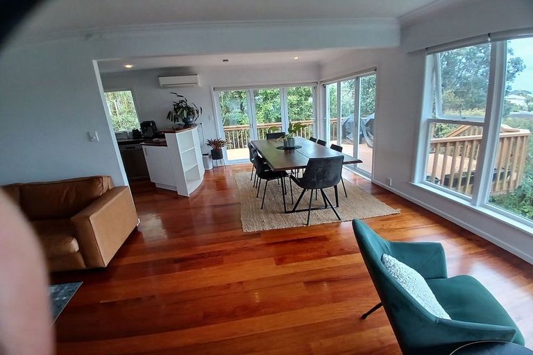 Photo of property in 819 Beach Road, Browns Bay, Auckland, 0630