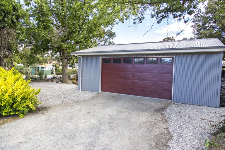 Photo of property in 8 Monaghan Street, Cromwell, 9310