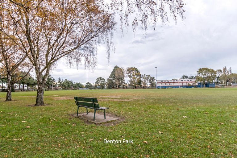 Photo of property in 1/449 Main South Road, Hornby, Christchurch, 8042