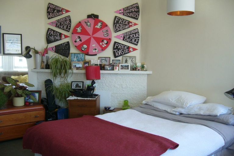 Photo of property in 34 Thompson Street, Mount Cook, Wellington, 6011