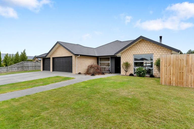 Photo of property in 31 Beaumont Drive, Rolleston, 7614