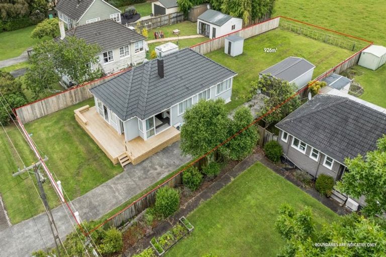 Photo of property in 18 Village Way, Ardmore, Papakura, 2582