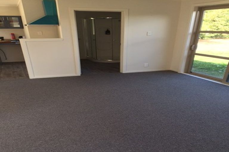 Photo of property in 73 Old West Coast Road, Yaldhurst, Christchurch, 7676