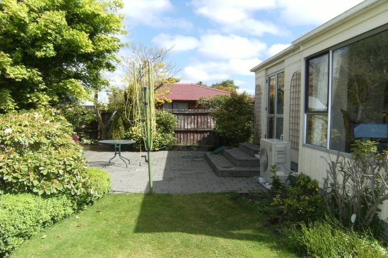 Photo of property in 1/16 Mulberry Place, Redwood, Christchurch, 8051