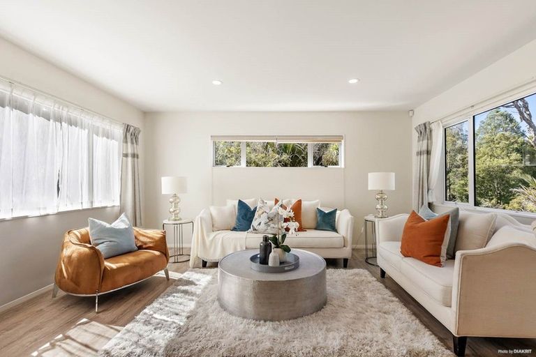 Photo of property in 6a Hiwihau Place, Glenfield, Auckland, 0629