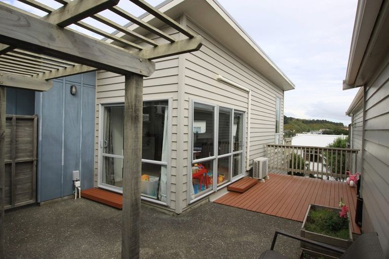 Photo of property in 64a Sheridan Terrace, Johnsonville, Wellington, 6037