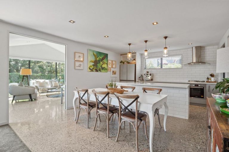 Photo of property in 2 Aberdare Court, Jacks Point, Queenstown, 9371