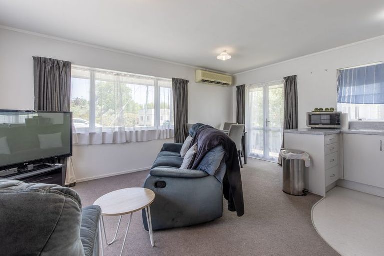 Photo of property in 60 Racecourse Road, Waipukurau, 4200