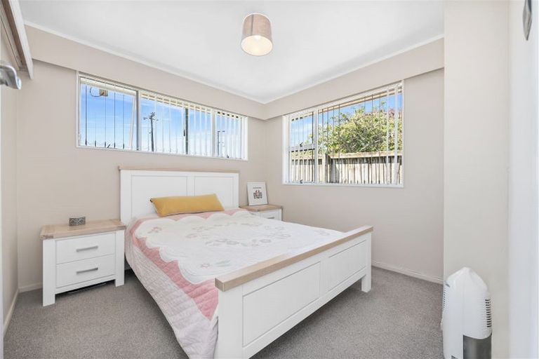 Photo of property in 1/7 Royal Arch Place, Rosehill, Papakura, 2113