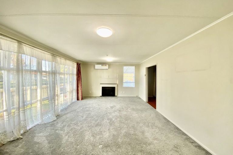 Photo of property in 1/4 Bernard Street, Papatoetoe, Auckland, 2025