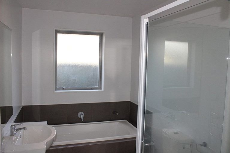 Photo of property in 24 Greenwich Street, Halswell, Christchurch, 8025