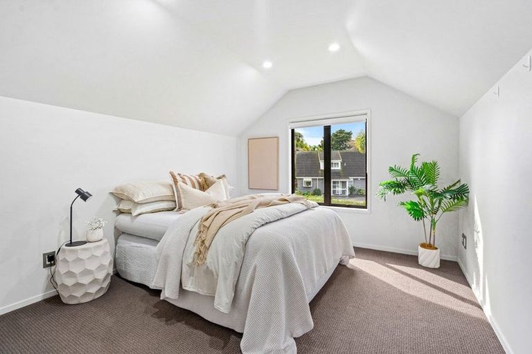 Photo of property in 98b Western Hills Drive, Kensington, Whangarei, 0112