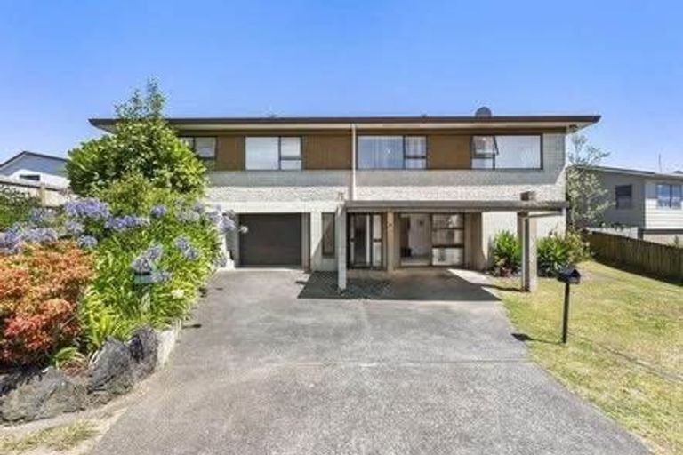 Photo of property in 1/9 Malte Brun Place, Papatoetoe, Auckland, 2025
