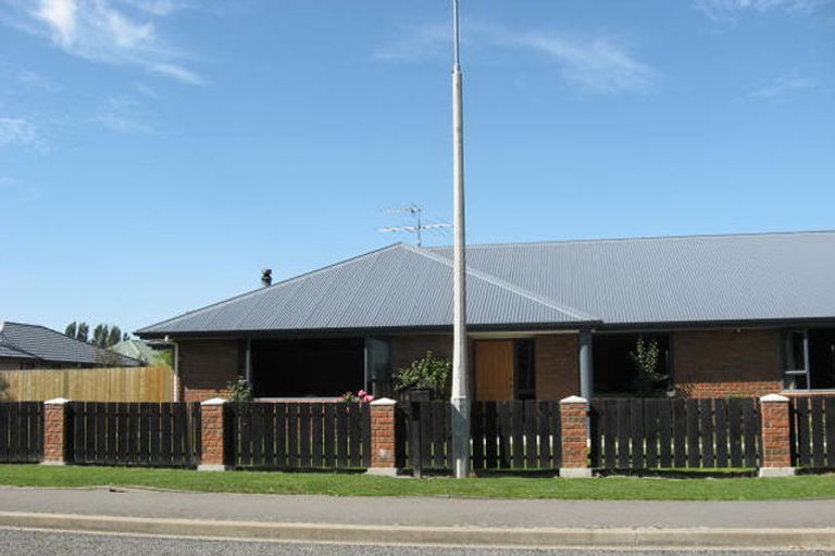 Photo of property in 15 Tarbottons Road, Tinwald, Ashburton, 7700