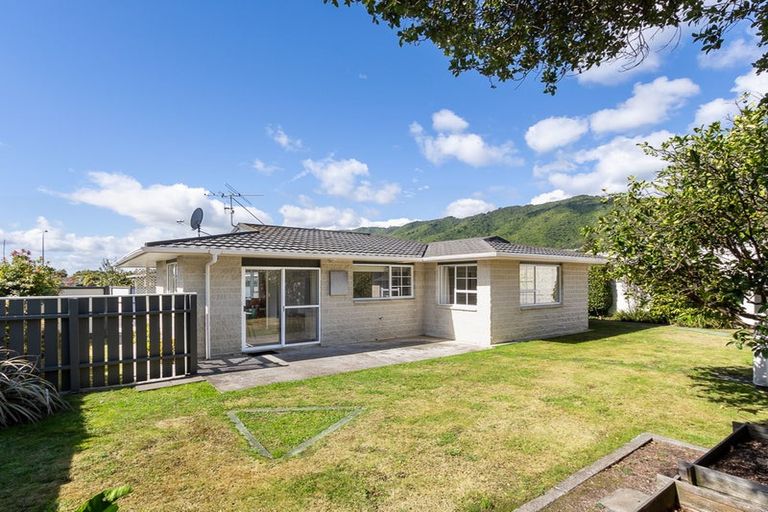 Photo of property in 34b Kapanui Road, Waikanae, 5036