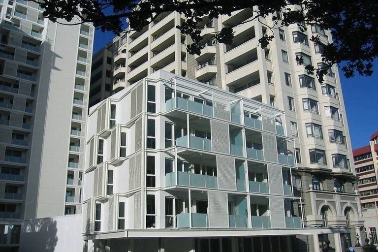 Property details for The Quadrant Apartments, 1105/10 Waterloo Quadrant