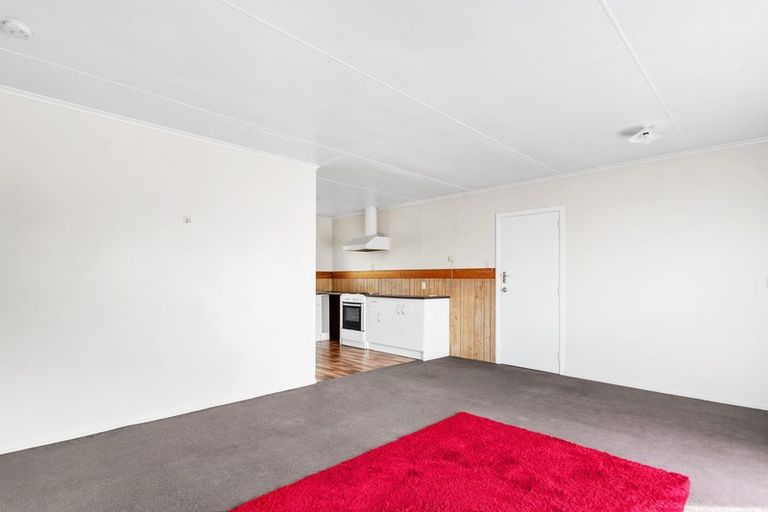 Photo of property in 33b Kawaha Point Road, Fairy Springs, Rotorua, 3015