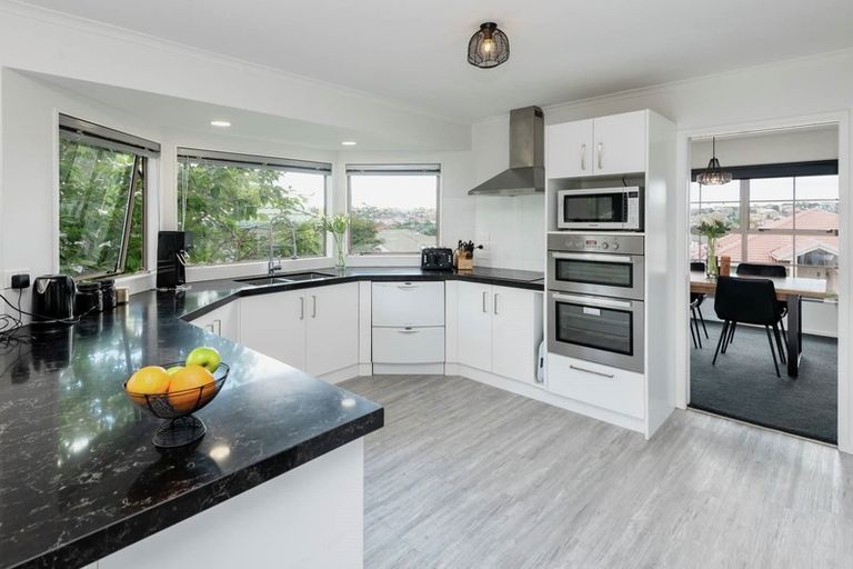 Photo of property in 62 Edendale Road, Somerville, Auckland, 2014