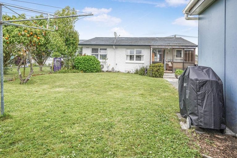 Photo of property in 1 Kingsley Street, St Andrews, Hamilton, 3200