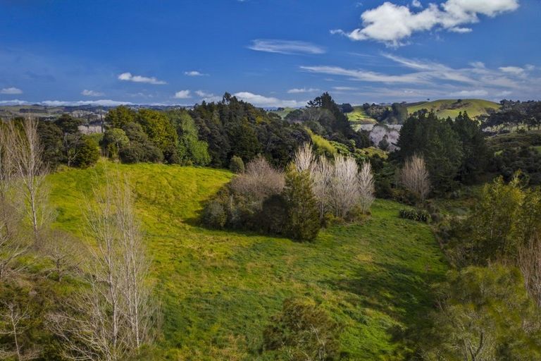 Photo of property in 289 Rapson Road, Kaukapakapa, 0871
