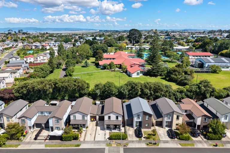 Photo of property in 14 Taiaapure Street, Weymouth, Auckland, 2103