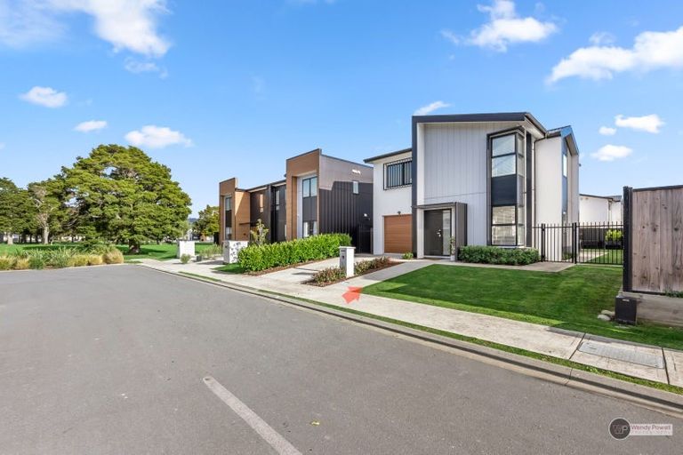 Photo of property in 4 Aston Crescent, Wallaceville, Upper Hutt, 5018