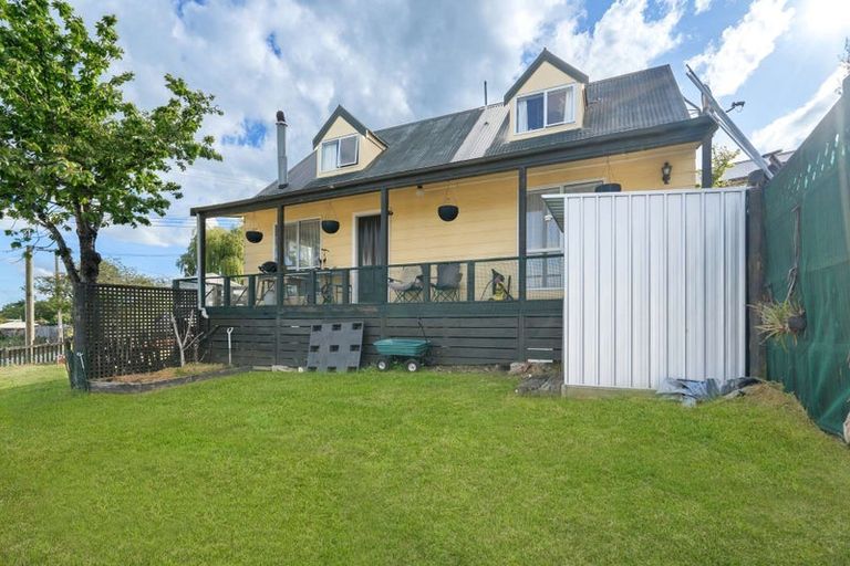 Photo of property in 8 Denton Street, Gore, 9710