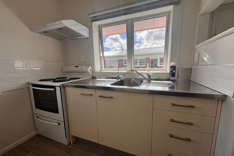 Photo of property in 1/16 South Street, Papakura, 2110