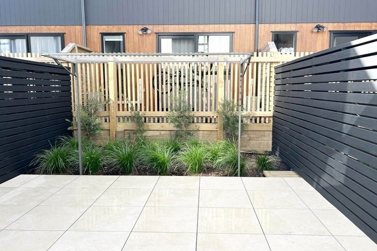 Photo of property in 56 Ara Mara Hua, Henderson, Auckland, 0612